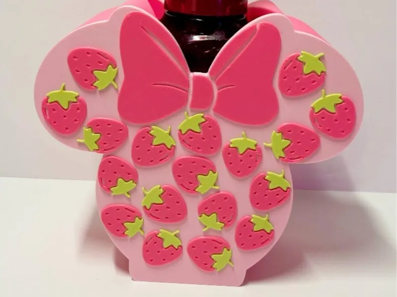 Minnie Strawberry soap holder bath and body works