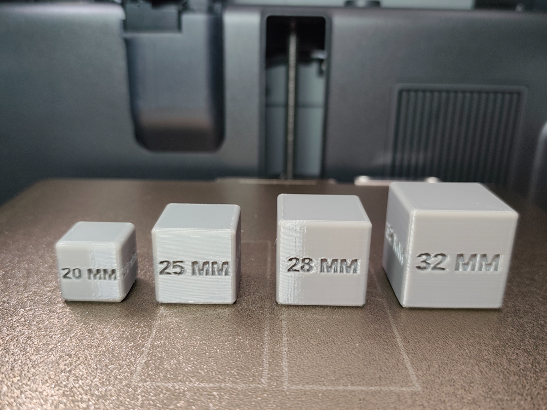 Tabletop RPG Scale Cubes Set (20, 25, 28, 32mm)