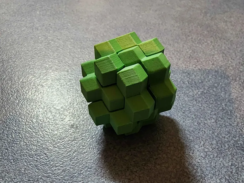 Fun Rhombic Ball Puzzle