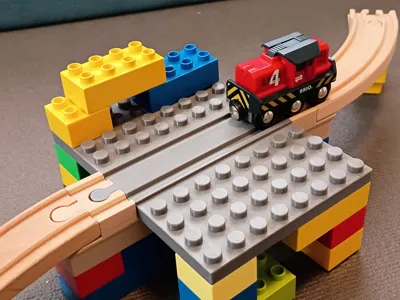 Train Track Adapter - BRIO & Duplo Connector