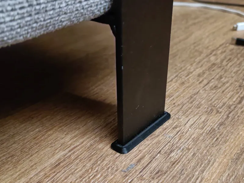 Couch legs floor protection