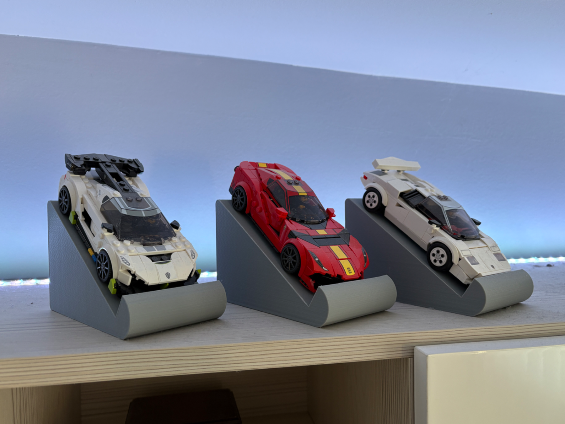 Speed champions car stand