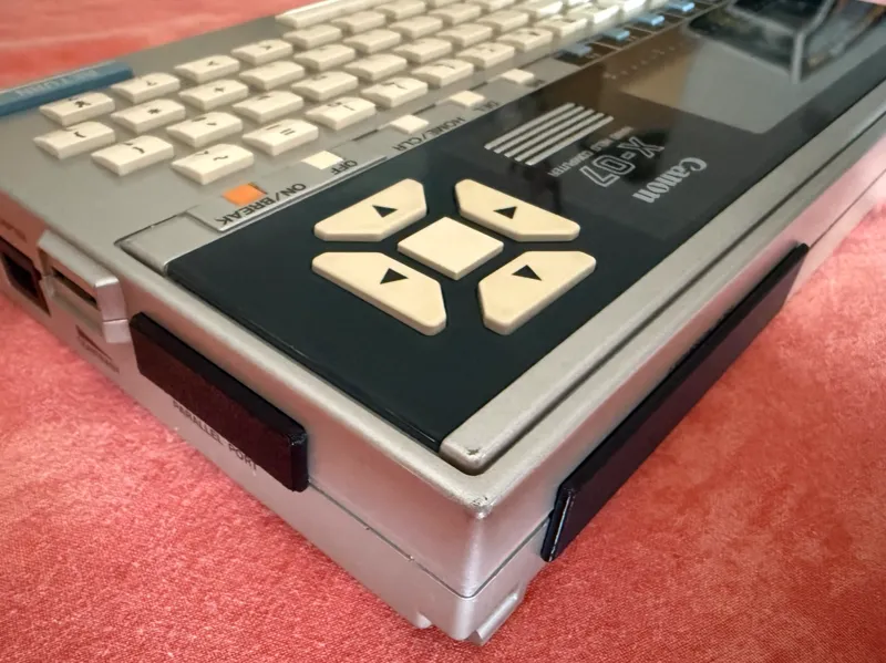 Canon X-07 Ports cover