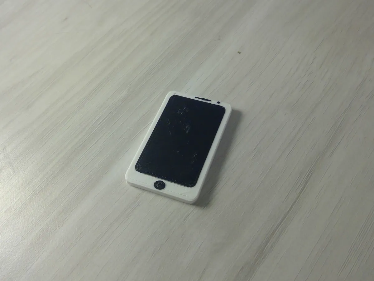Faux iPhone factice