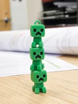 Фигурка Creeper от Minecraft с въртяща се глава