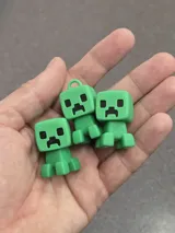 Фигурка Creeper от Minecraft с въртяща се глава