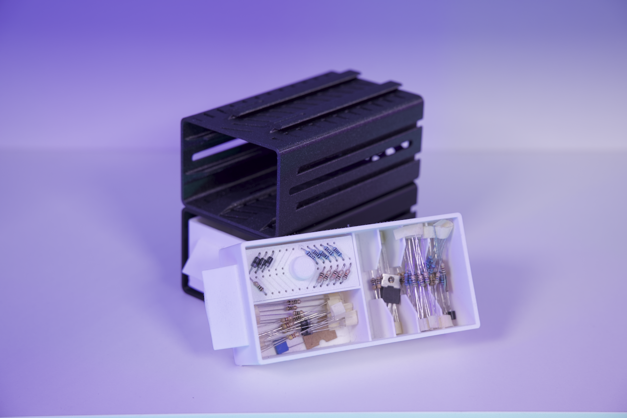Miniatura 2 do modelo 3D Stackable Trays