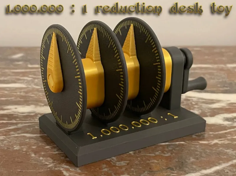 1.000.000 : 1 reduction desk toy