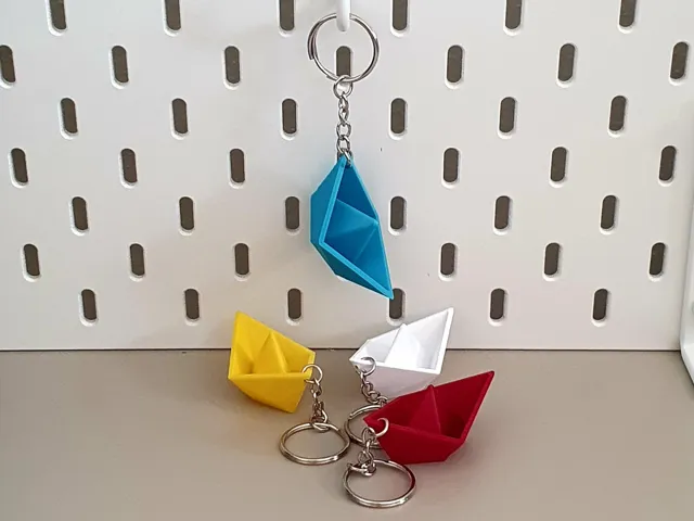 Paper boat - Origami Keychain