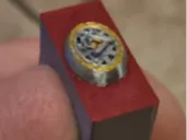 Sci fi ring with pause for magnet