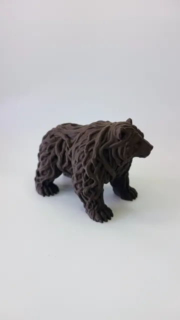 Modelo para impresión 3D: Wurzelbär "Dunkelstamm" aus verflochtenem Holz — vista de referencia 4
