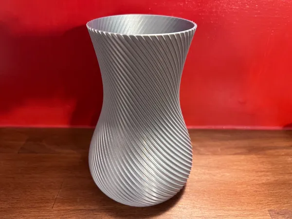 https://makerworld.bblmw.com/makerworld/model/USd45ba9faca52d/design/2025-09-07_7aa4914fbc946.jpg