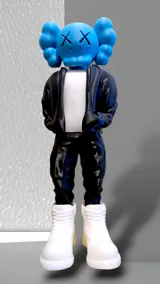 Фигурка Kaws в уличен стил