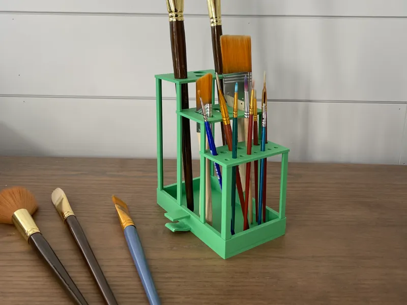 Clip-On Easel Paint Brush Holder