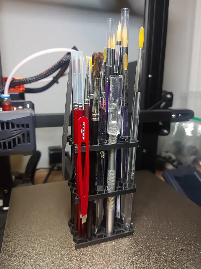 Print in place. Floating Paint brush holder/stand V2 
