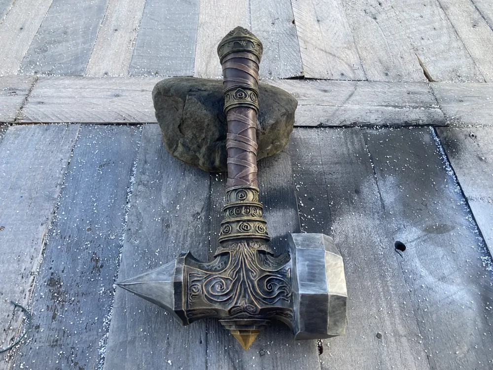 Fantasy Warhammer – Epic Cosplay Prop - Free 3D Print Model - MakerWorld