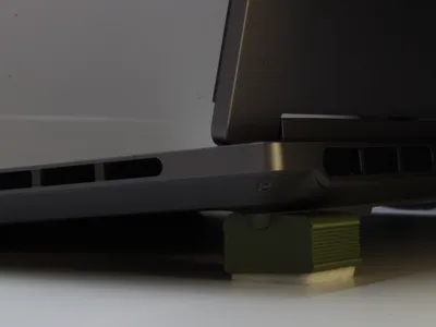 Laptop stand 