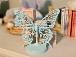 Elegant Lace Butterfly Table Decor