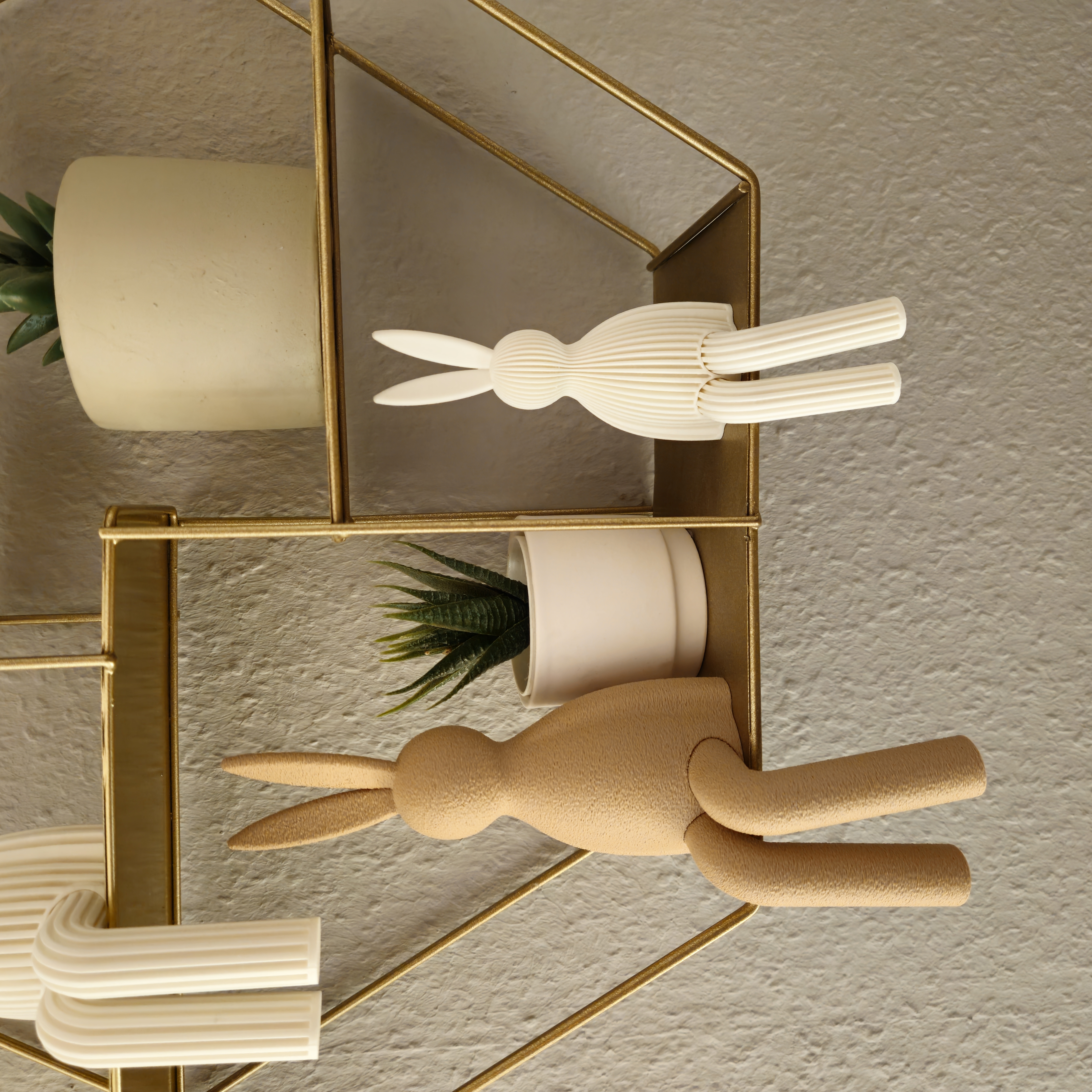 Miniatura 2 do modelo 3D Shelf Sitting Easter Bunny