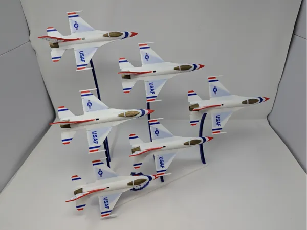https://makerworld.bblmw.com/makerworld/model/USd48034454acc12/design/2025-09-18_4fdfba14baaa6.jpg