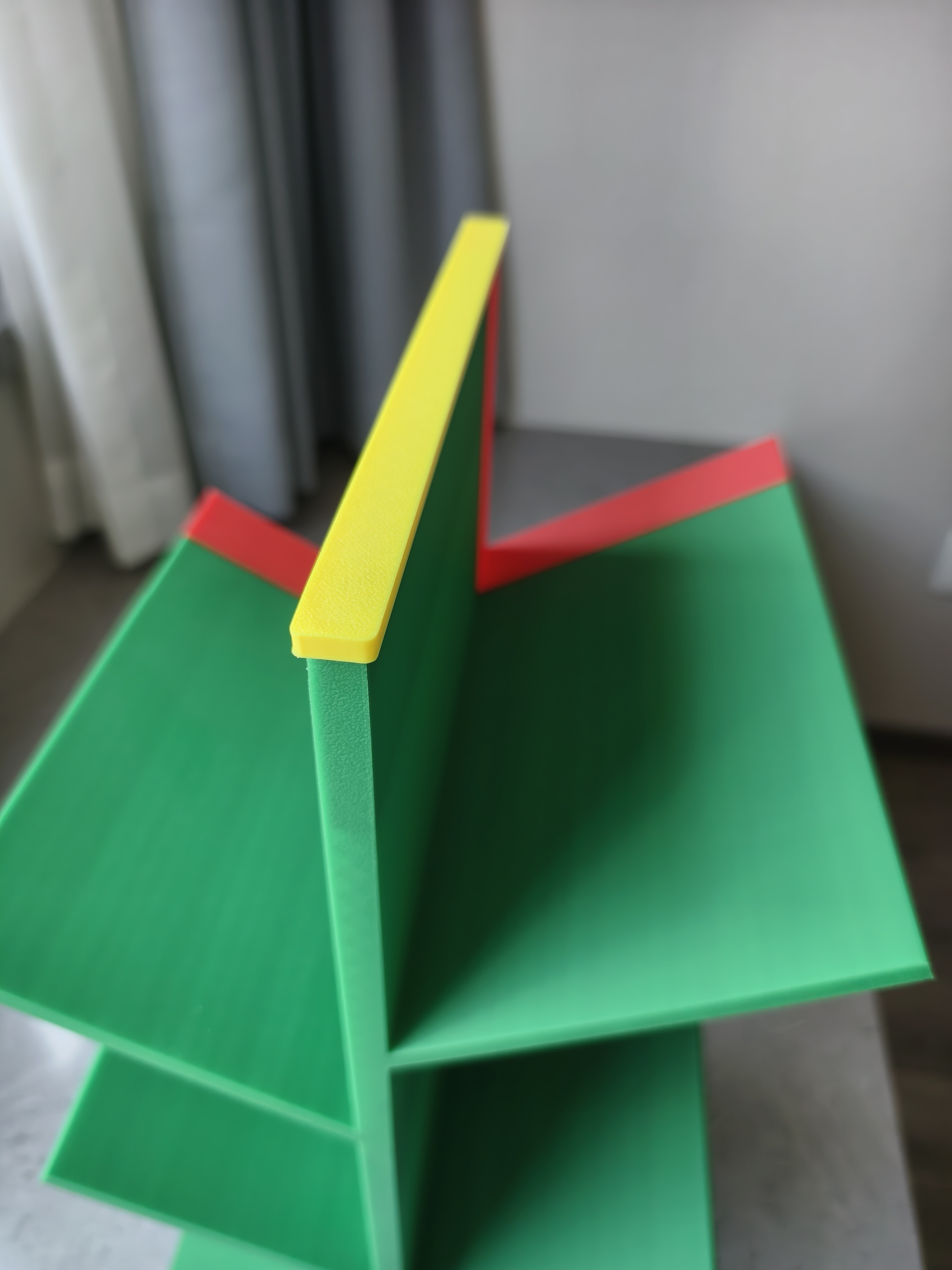 Miniatura 2 do modelo 3D 立式书架