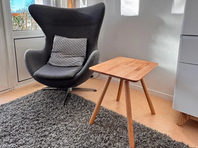 Verbinder Couchtisch mit runden Beinen