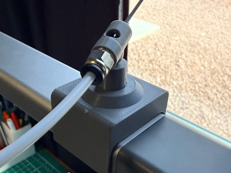 A1 Top PTFE Tube Clip - No Bambu Parts
