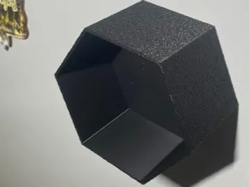 Magnetic shelf