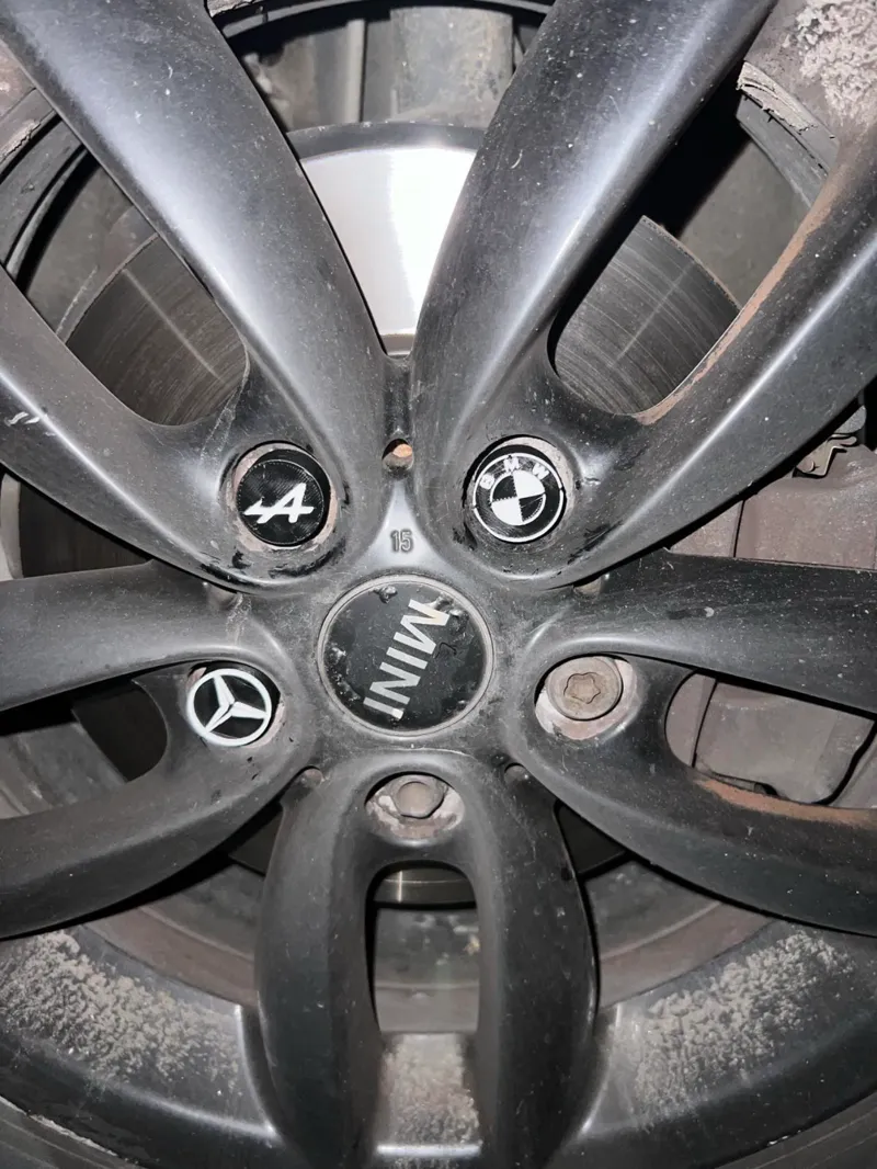 Wheel Nut Cap / cache goujon 