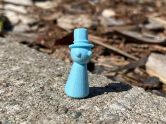Simple Game Figure with Hat