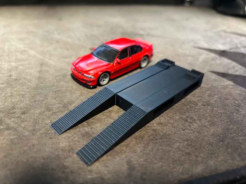 1/64 Model Car Pallet Ramp