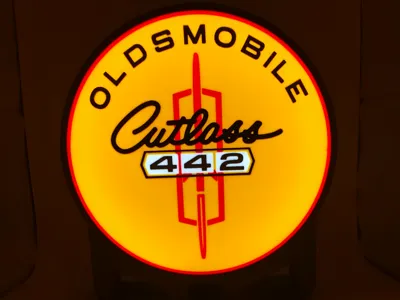 Oldsmobile Cutlass 442 Lightbox