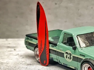 Mini Surfboard 1:64