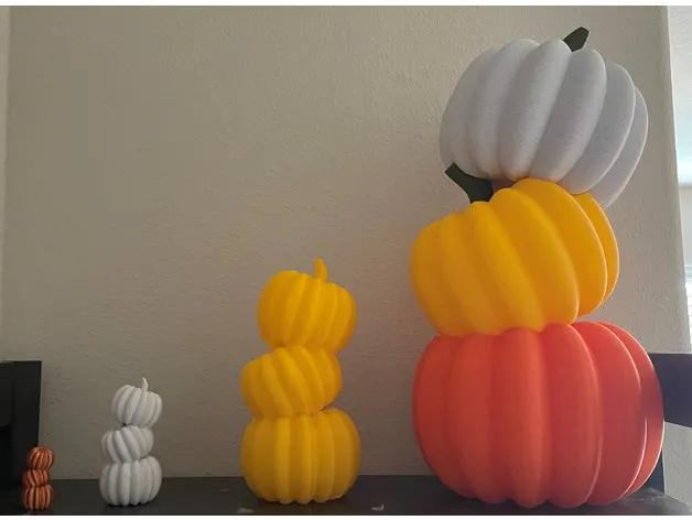 Staggered Pumpkin Stack