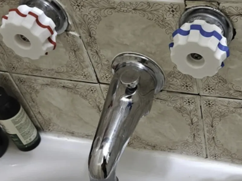 Faucet tap