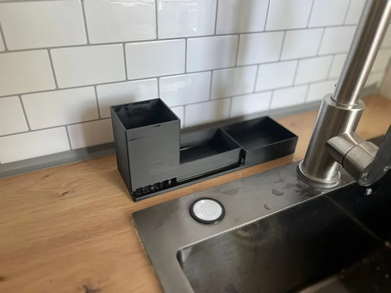 Compact Kitchen Sink Organizer