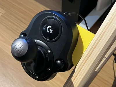Logitech G27 / G29 / G920 / G923 Shifter Mount