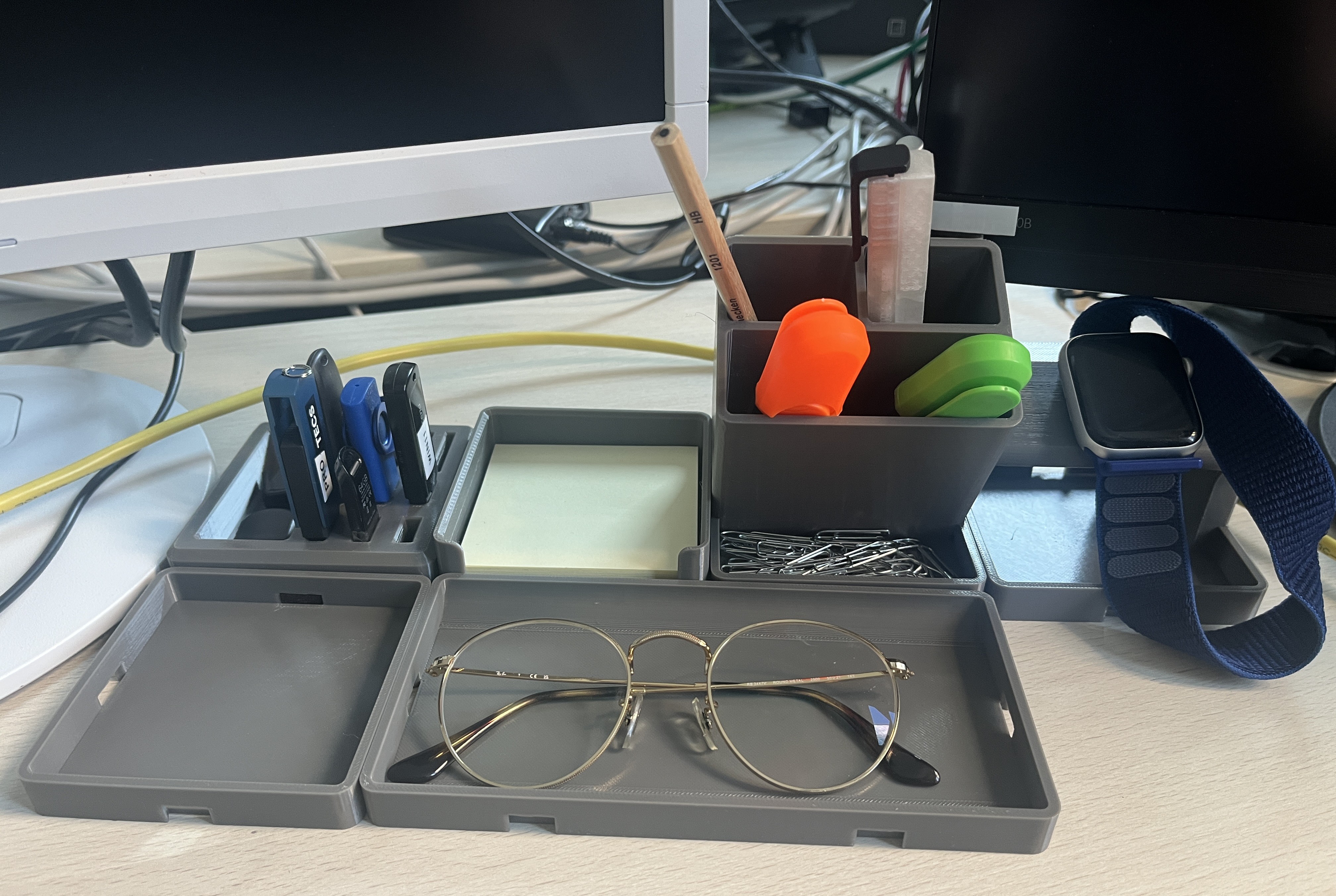 Miniatura 7 do modelo 3D The Organizer