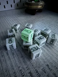 Glowing YES NO Dice