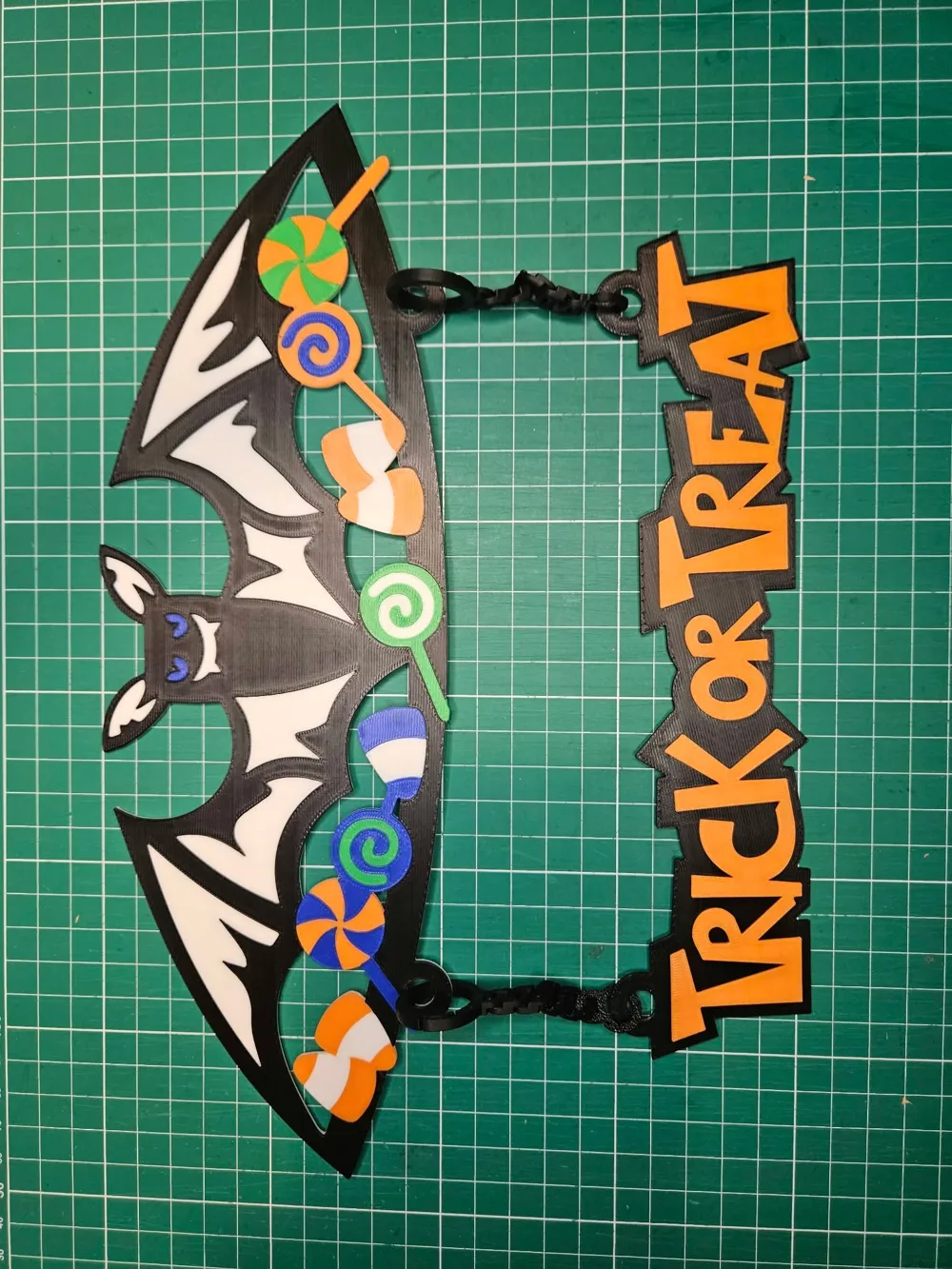 Model Building Contest Trick or Treat Bat Sign - Free 3D Print Model - MakerWorld