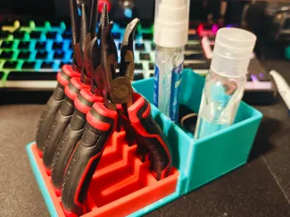 DESK ORGANIZER WITH PLIERS HOLDER
