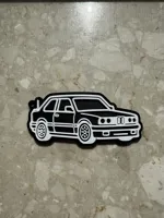 E30