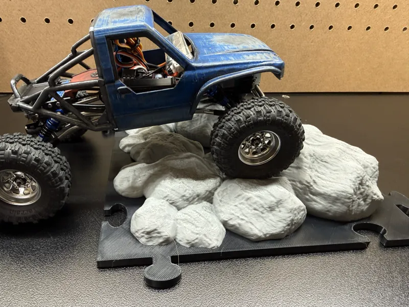 Crawler Park Mini Rock Obstacle Plate