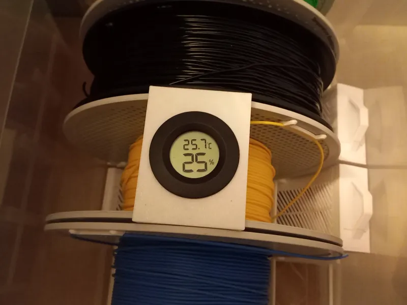 Hygrometer spool adapter