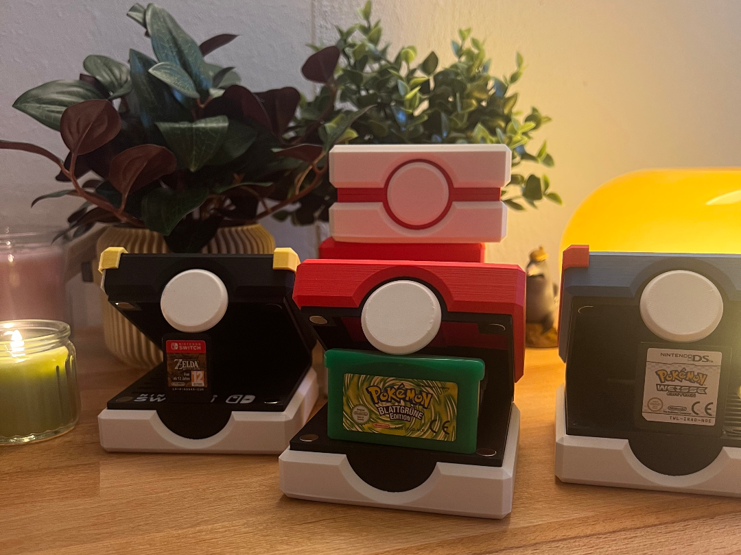 Pokéball Cartridge Case GBA, DS & Switch