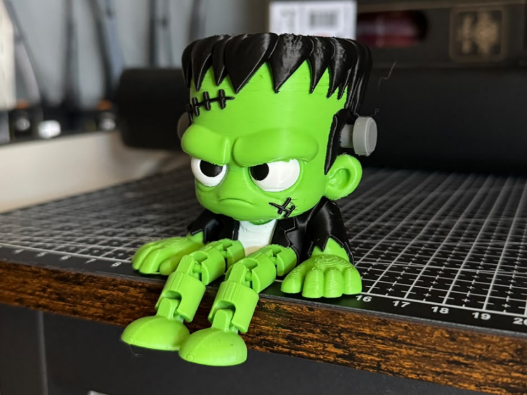 Frankly, Sit-stein | Halloween Shelf Sitter #16 - 1