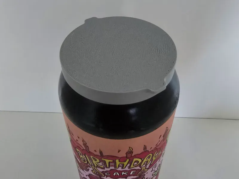 Bug protection lid for cans 25, 33, 44 and 50 cl