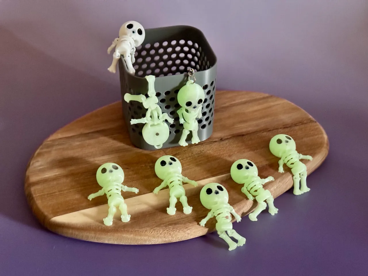 Flexi Skeleton – Fun and Spooky Articulated Fidget view 4