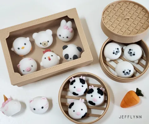 Seal Bun Fidget Keychain (Dim Sum) view 4