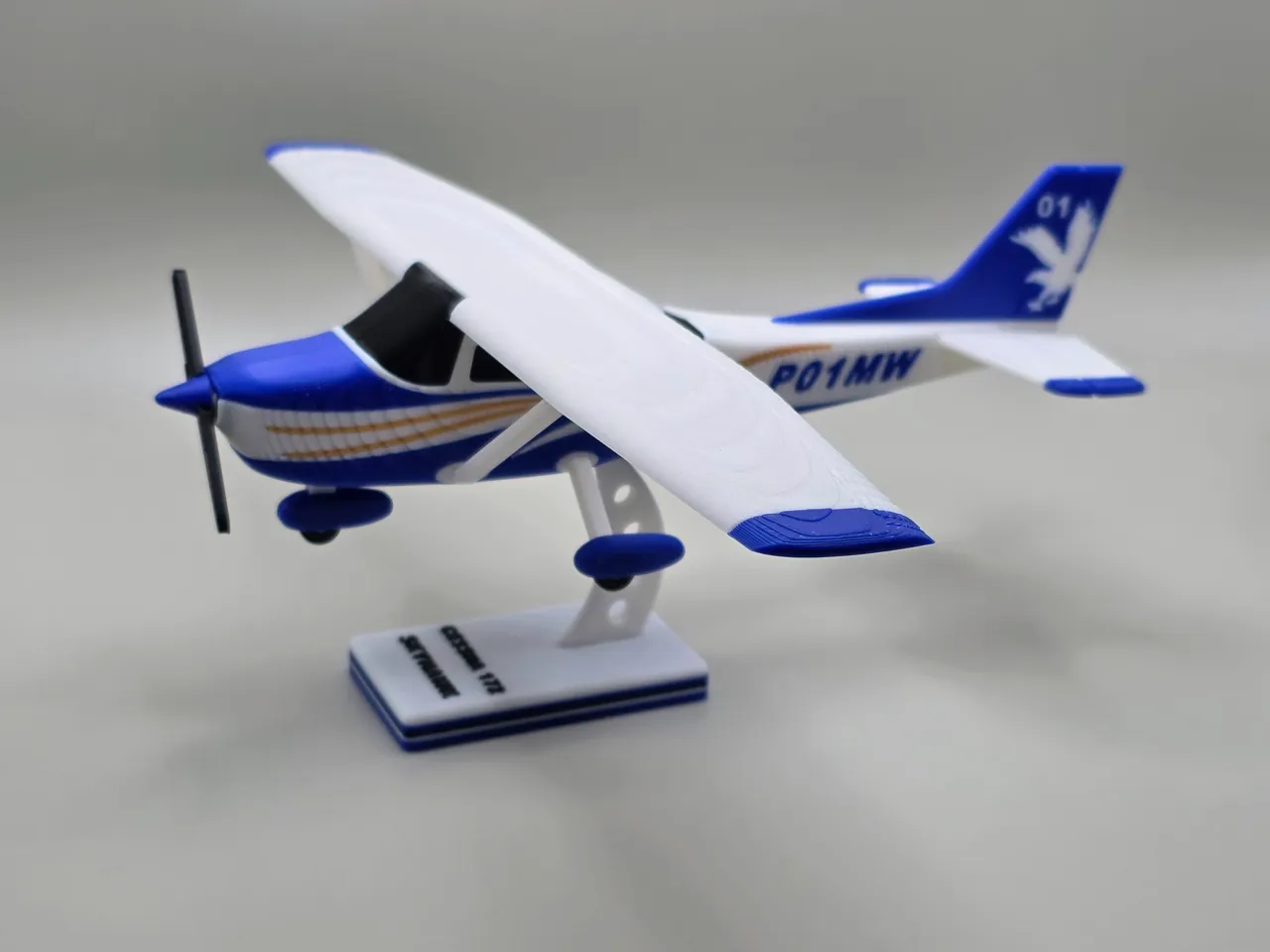 Cessna 172 Skyhawk Plane Kit Card view 3